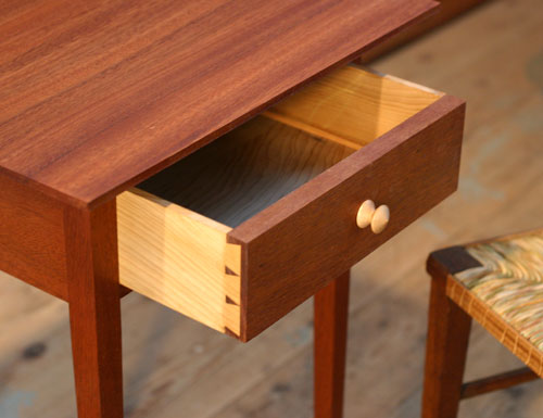 shaker style bedside table